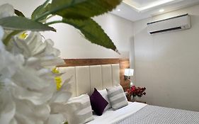 Hotel Golf View Suites-Golf Course Road Gurgaon